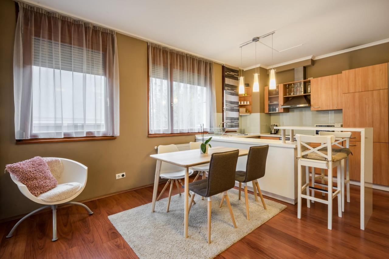 Apartment Downtown Karpat 9 Budapest Extérieur photo